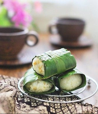 Lemper Ayam